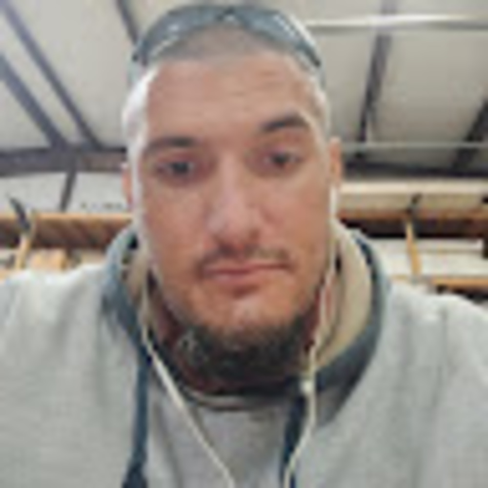 Meet your Posher, Aaron